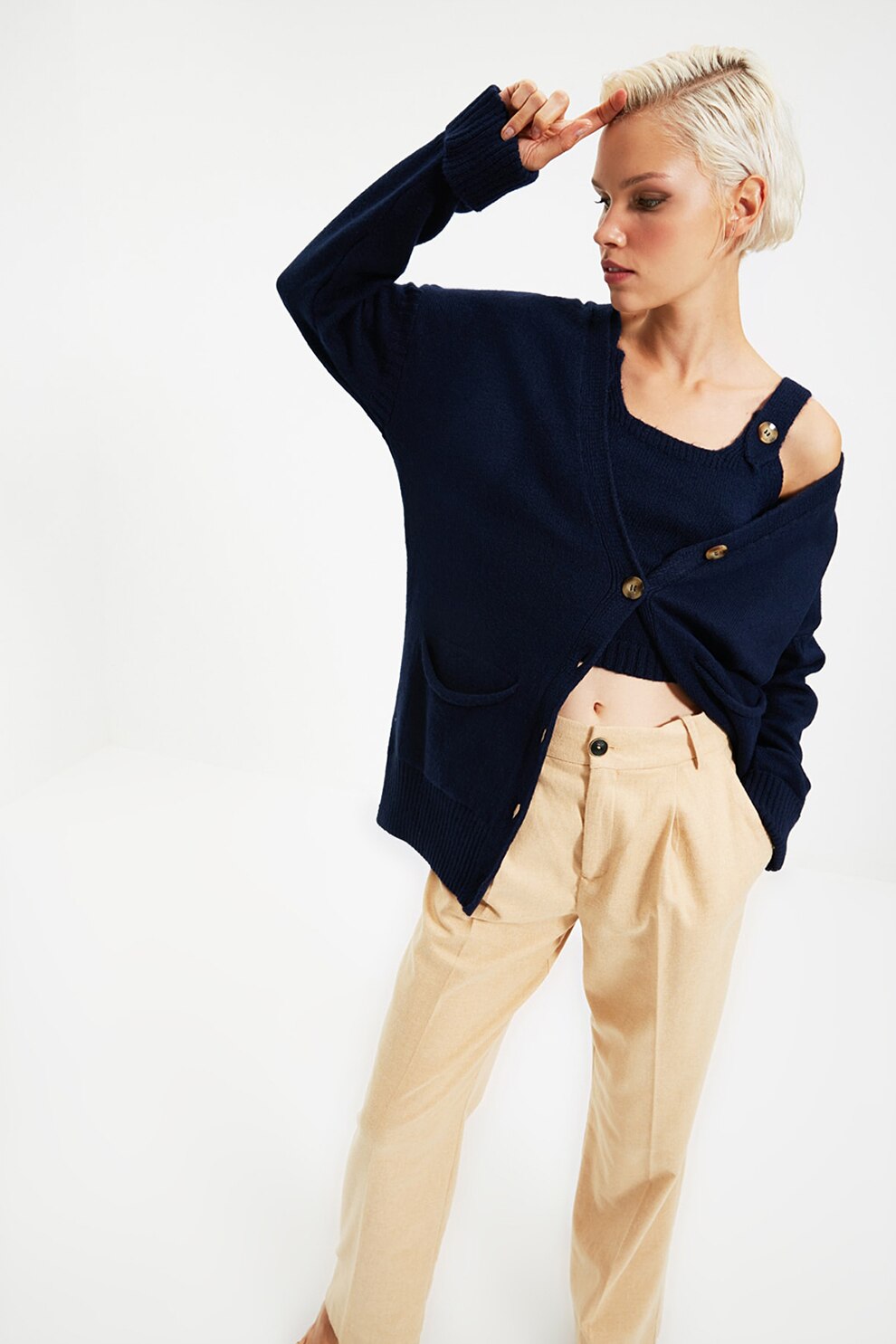 Trendyol, Set de cardigan tricotat fin si top crop - 2 piese, Bleumarin inchis