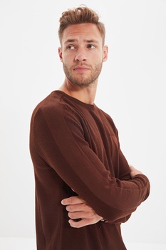 Trendyol, Pulover slim fit cu buzunar aplicat pe piept, Coniac Trendyol, Pulover slim fit cu buzunar aplicat pe piept, Coniac