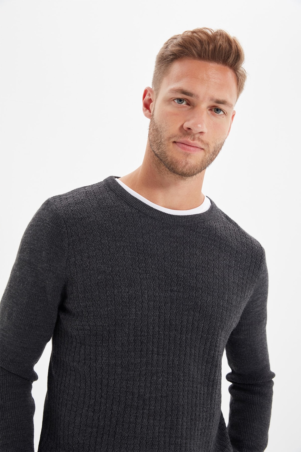 Trendyol, Pulover slim fit cu decolteu la baza gatului, Gri antracit, S