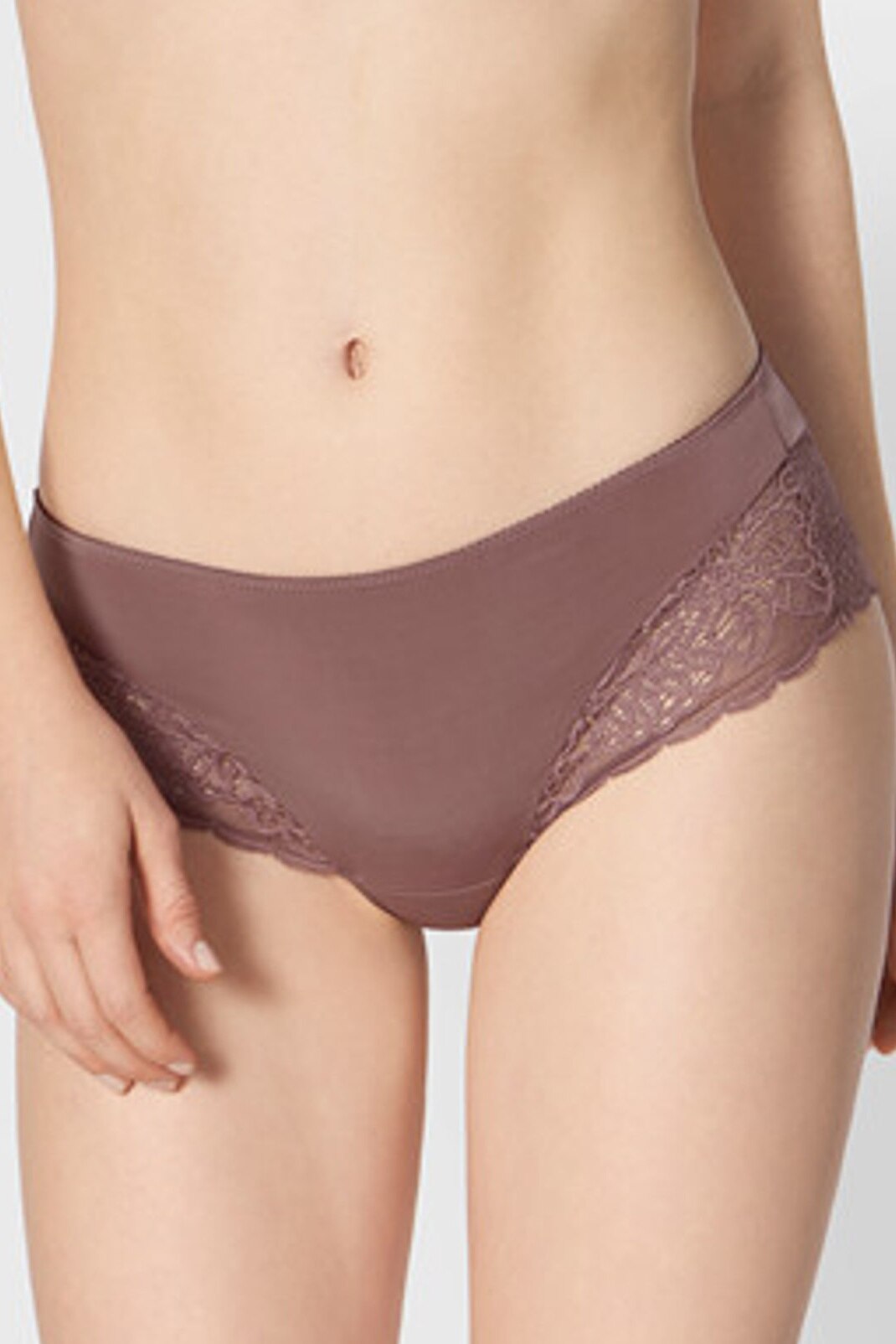 Chiloti Triumph, Amourette Spotlight Hipster, Maro, 46