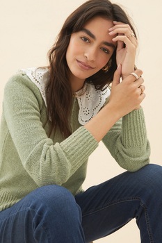 Marks & Spencer, Cardigan tricotat cu guler cu dantela Sangallo, Verde sparanghel/Alb Marks & Spencer, Cardigan tricotat cu guler cu dantela Sangallo, Verde sparanghel/Alb