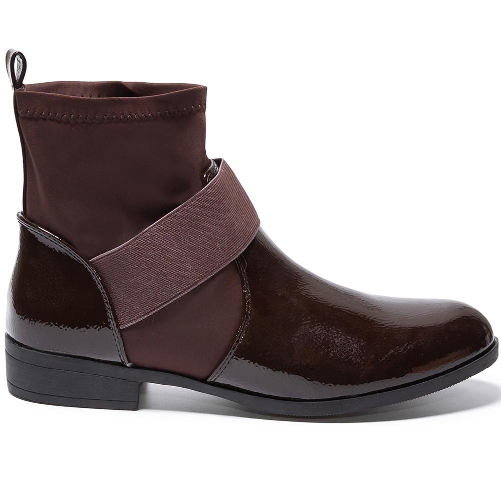 Ghete dama Rasha, Cafeniu, Maro