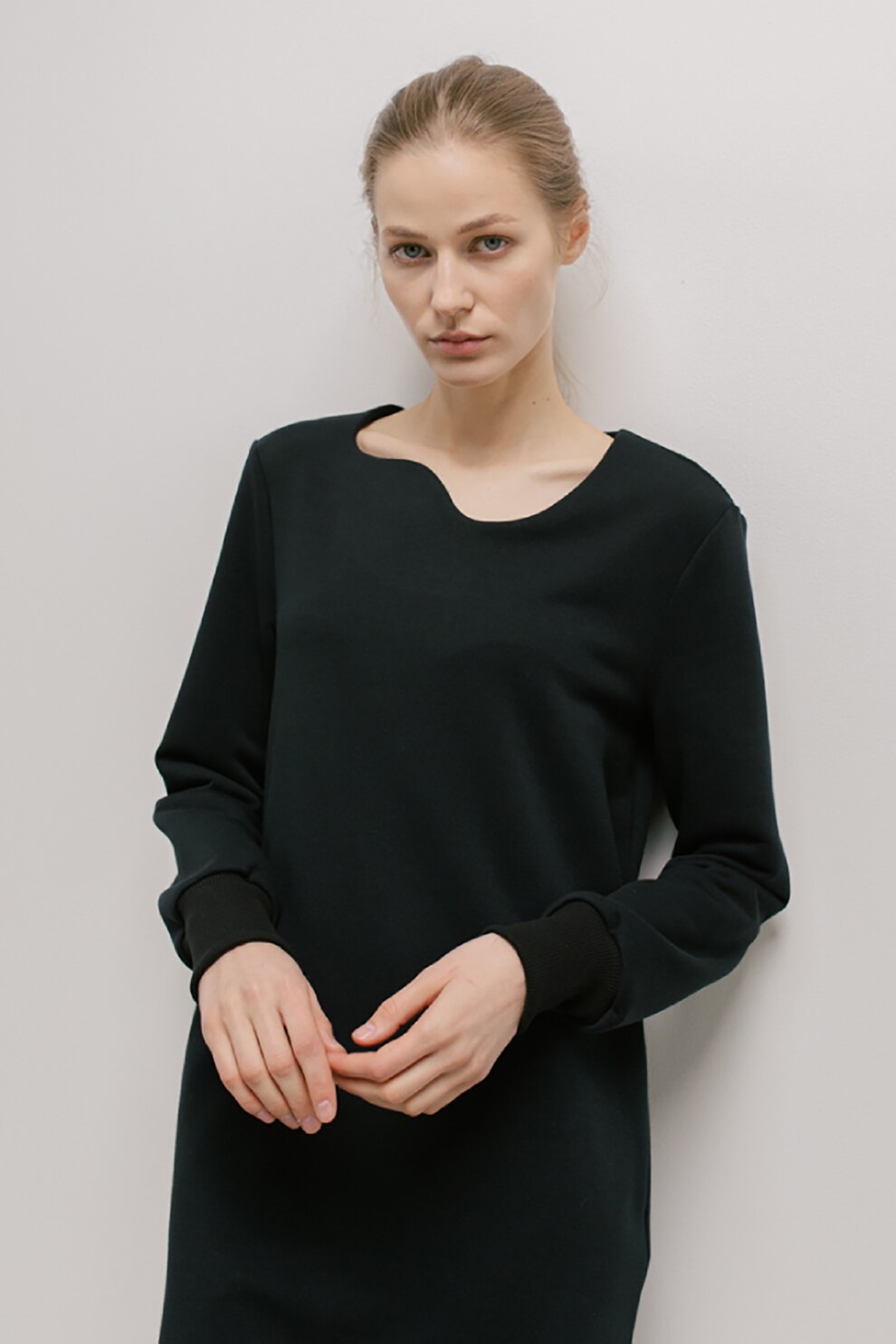 UNDRESS, Rochie dreapta cu decolteu asimetric, Negru