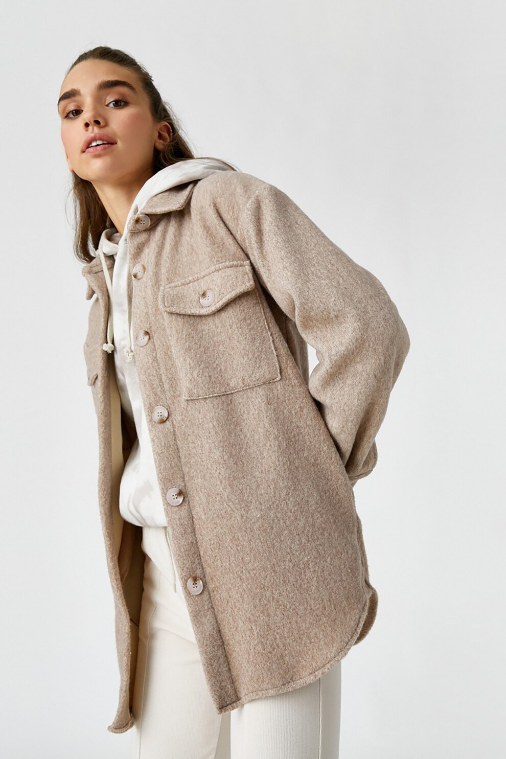 KOTON, Palton scurt cu buzunare pe piept, Cafeniu