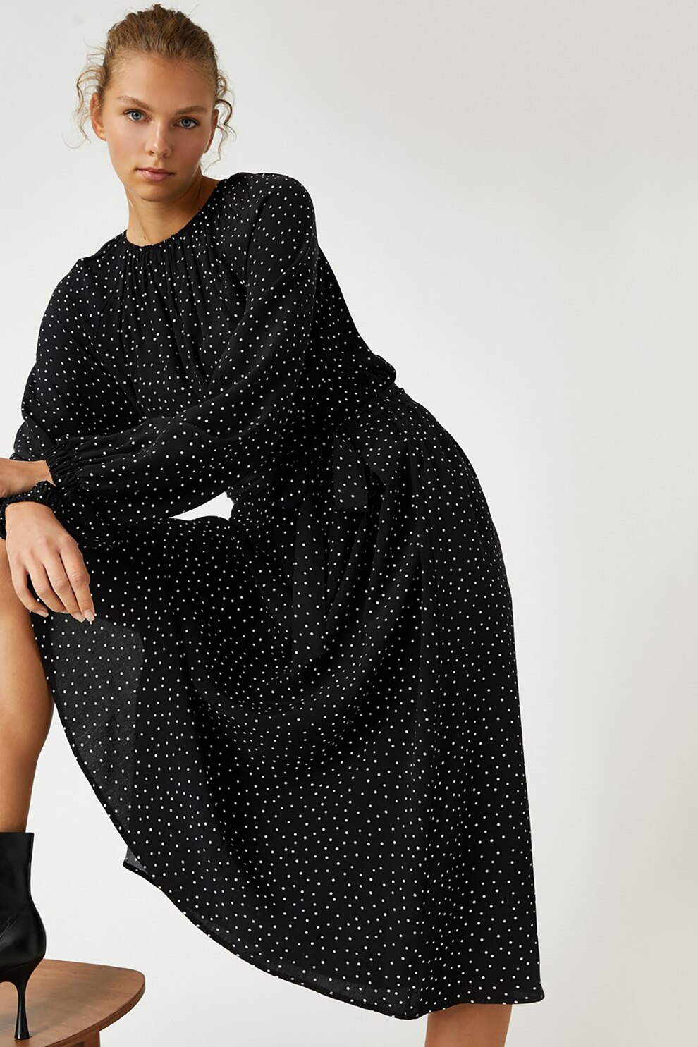 KOTON, Rochie cu model cu buline si cordon in talie, Negru/Alb