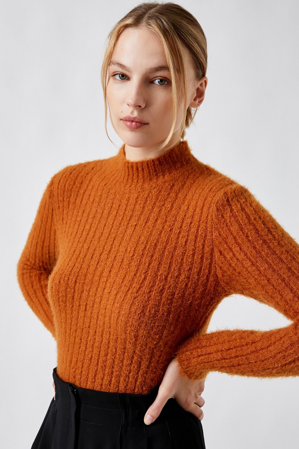 KOTON, Pulover cu striatii si aspect pufos, Scortisoara