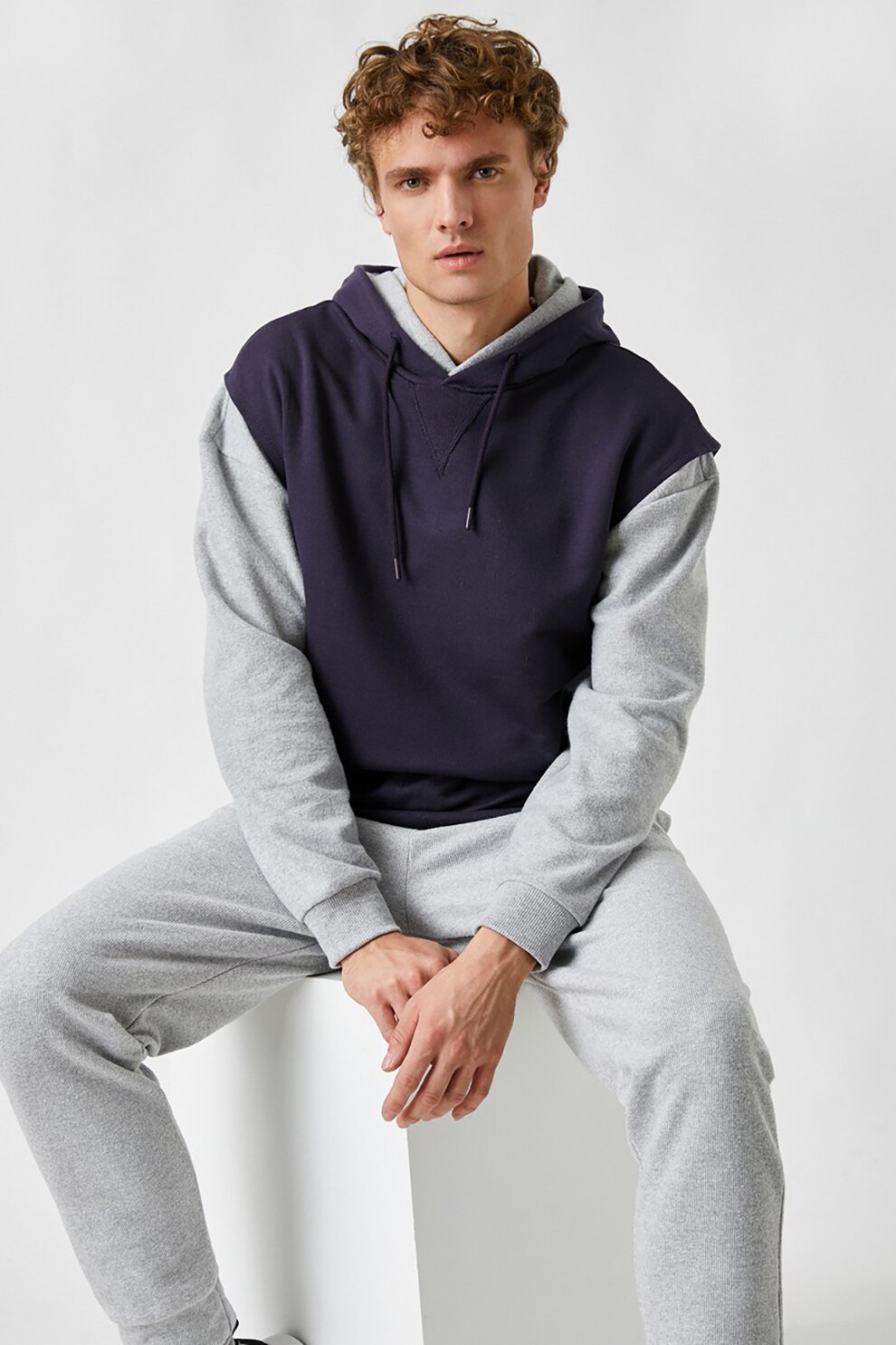 KOTON, Hanorac cu maneci scurte si buzunar kangaroo, Bleumarin inchis