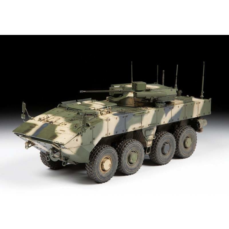 [Zvezda] Bumerang Бумеранг 1/35 Macheta Militara de construit Zvezda Bumerang Russian 8x8 Armored