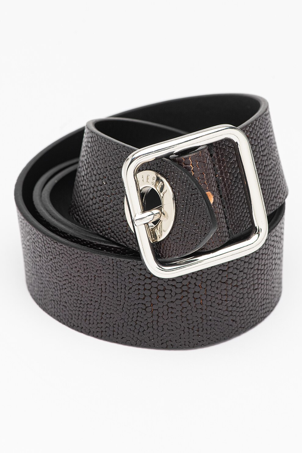Diesel, Curea de piele B-Carve