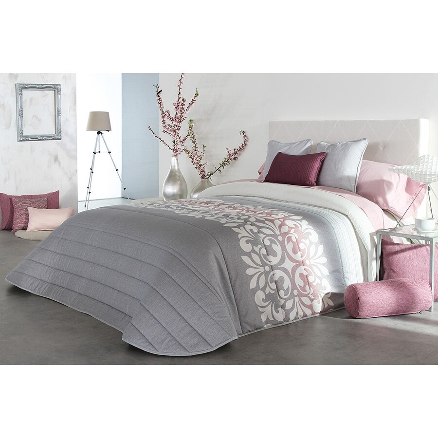Set Cuvertura matlasata Limoges si 2 perne decorative, Reig Marti, gri, dimensiune 235 cm x 270 cm