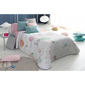 Set Cuvertura matlasata Samar 2A si 1 perna decorativa, Reig Marti, alb, dimensiune 205 cm x 270 cm Set Cuvertura matlasata Samar 2A si 1 perna decorativa, Reig Marti, alb, dimensiune 205 cm x 270 cm