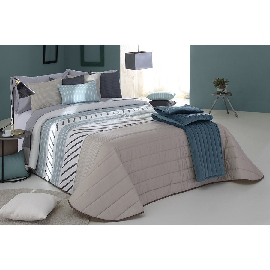 Set Cuvertura matlasata Sinkler 2P si 1 perna decorativa, Reig Marti, bej, dimensiune 190 cm x 270 cm