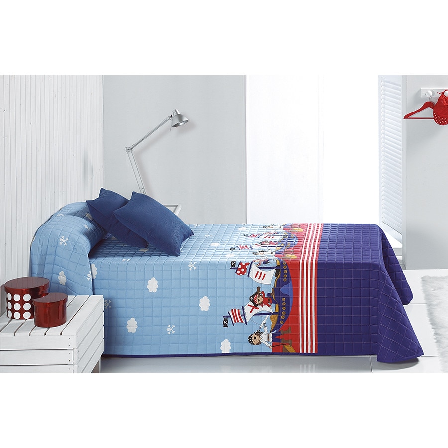 Set Cuvertura matlasata Piratas 25 si 1 perna decorativa, Reig Marti, albastru, pirati, dimensiune 205 cm x 270 cm