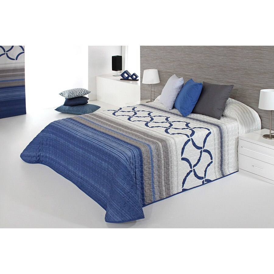 Set Cuvertura matlasata Twist 2P si 1 perna decorativa, Reig Marti, albastru, dimensiune 205 cm x 270 cm