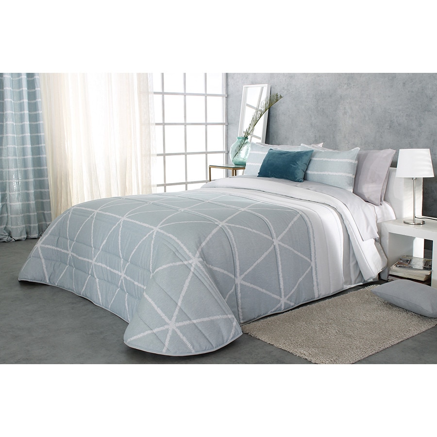 Set Cuvertura matlasata Tyson si 2 perne decorative, Reig Marti, albastru, dimensiune 280 cm x 270 cm