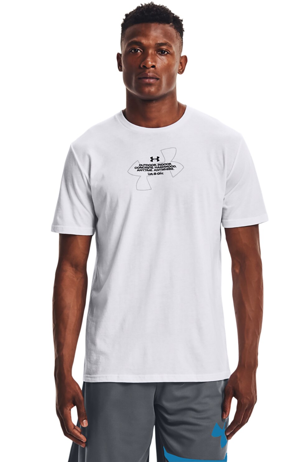 Under Armour, Tricou cu imprimeu foto pe partea din spate pentru baschet, Alb optic/Negru