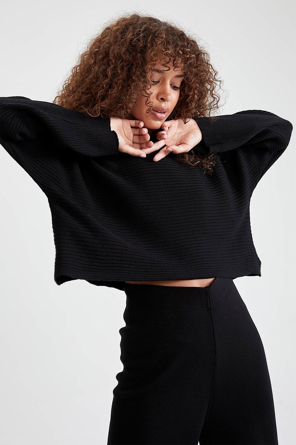 DeFacto, Pulover relaxed fit cu maneci liliac, Negru, L-XL