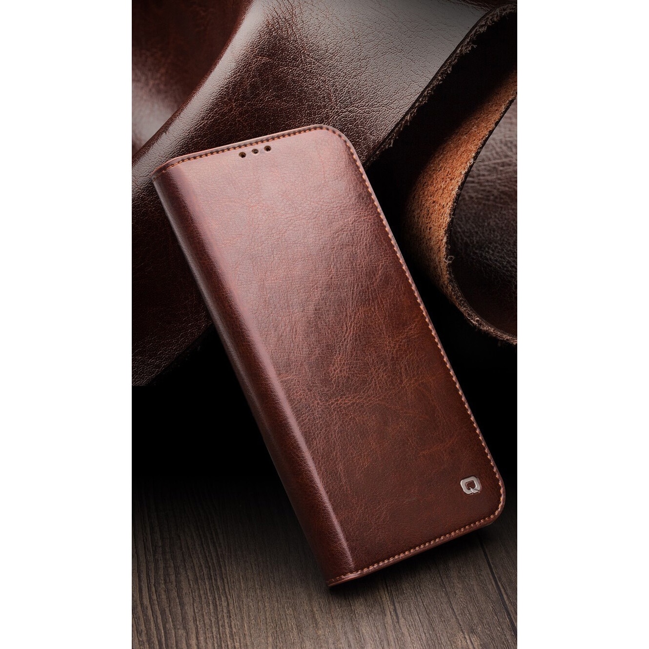 Husa pentru iPhone 13 Pro Max, Qialino Classic Wallet, din piele fina tip carte, cu buzunare carduri si bani, culoare Maro coffee
