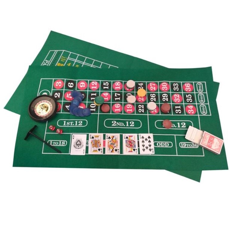 Devise attract Well educated Set de joc Gamble, 2 suprafete de joc, Poker, Ruleta, Zaruri, Blackjack -  eMAG.ro
