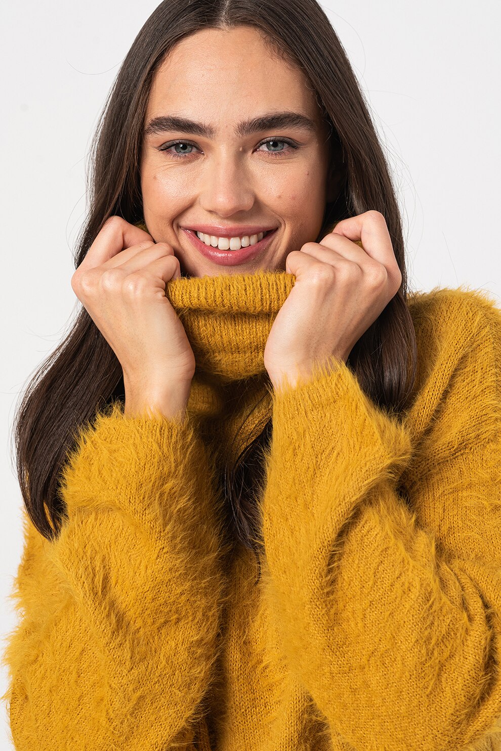 Vero Moda, Pulover pufos cu guler inalt Poilu, Galben mustar, XL