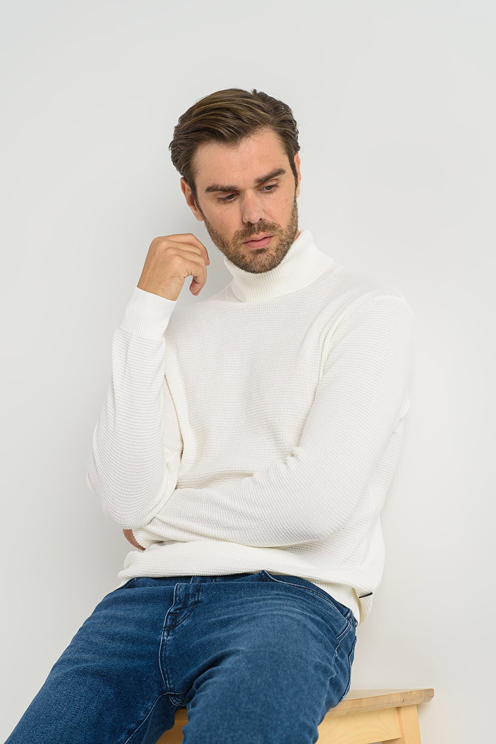 Jack&Jones, Pulover din amestec de bumbac cu guler inalt Blamonte, Alb prafuit