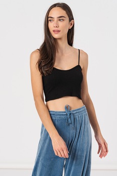 JdY, Top crop cu bretele inguste Eskild, Negru JdY, Top crop cu bretele inguste Eskild, Negru