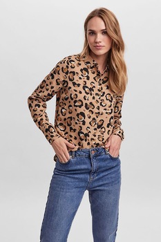 Vero Moda, Camasa cu model floral si terminatie asimetrica Isa, Maro camel/Negru Vero Moda, Camasa cu model floral si terminatie asimetrica Isa, Maro camel/Negru