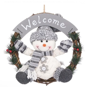 Coronita de Craciun pentru usa cu om de zapada cu palarie gri, ace de pin si un semn de bun venit,30 cm Coronita de Craciun pentru usa cu om de zapada cu palarie gri, ace de pin si un semn de bun venit,30 cm