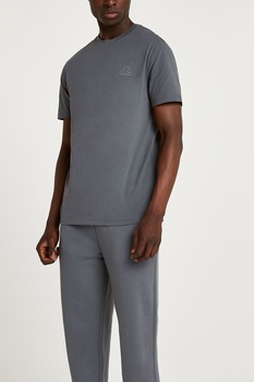 River Island, Set de tricou si pantaloni sport din bumbac, Gri inchis River Island, Set de tricou si pantaloni sport din bumbac, Gri inchis