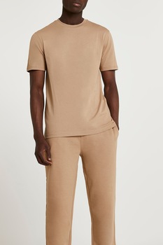 River Island, Set de tricou si pantaloni sport din bumbac, Bej River Island, Set de tricou si pantaloni sport din bumbac, Bej