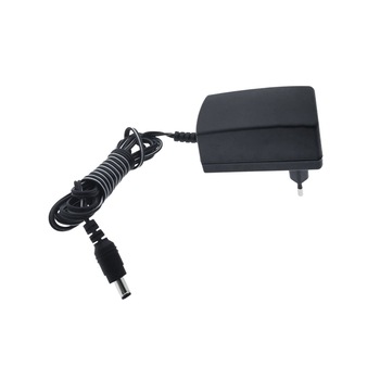 Alimentator curent continuu pentru electronice, conector Jack 5.5 mm, 12V, cablu 1.8 m, Negru, TCL-BBL3340 Alimentator curent continuu pentru electronice, conector Jack 5.5 mm, 12V, cablu 1.8 m, Negru, TCL-BBL3340