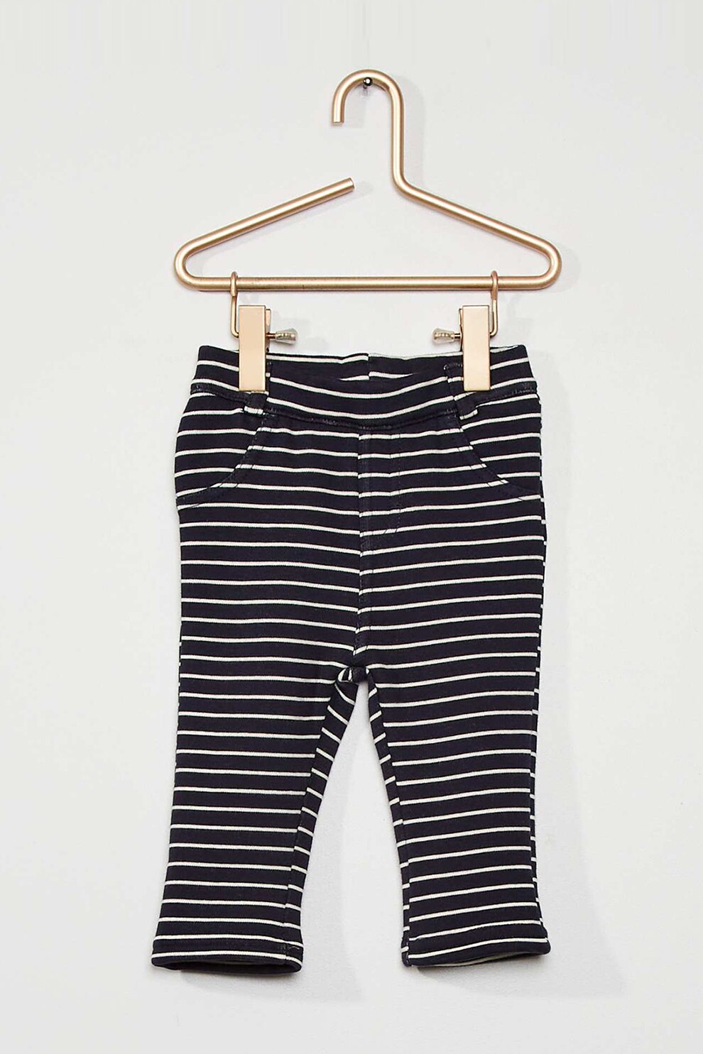 KIABI, Pantaloni sport cu buzunare pe partea din spate, bleumarin inchis, alb