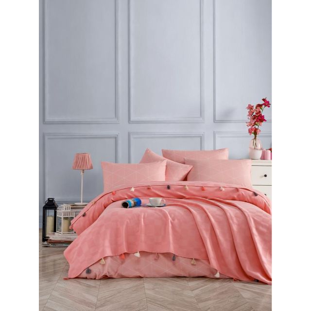 Set pentru pat dublu, cuvertura, cearsaf si 2 fete de perna, model Valeria Ethnic Pembe