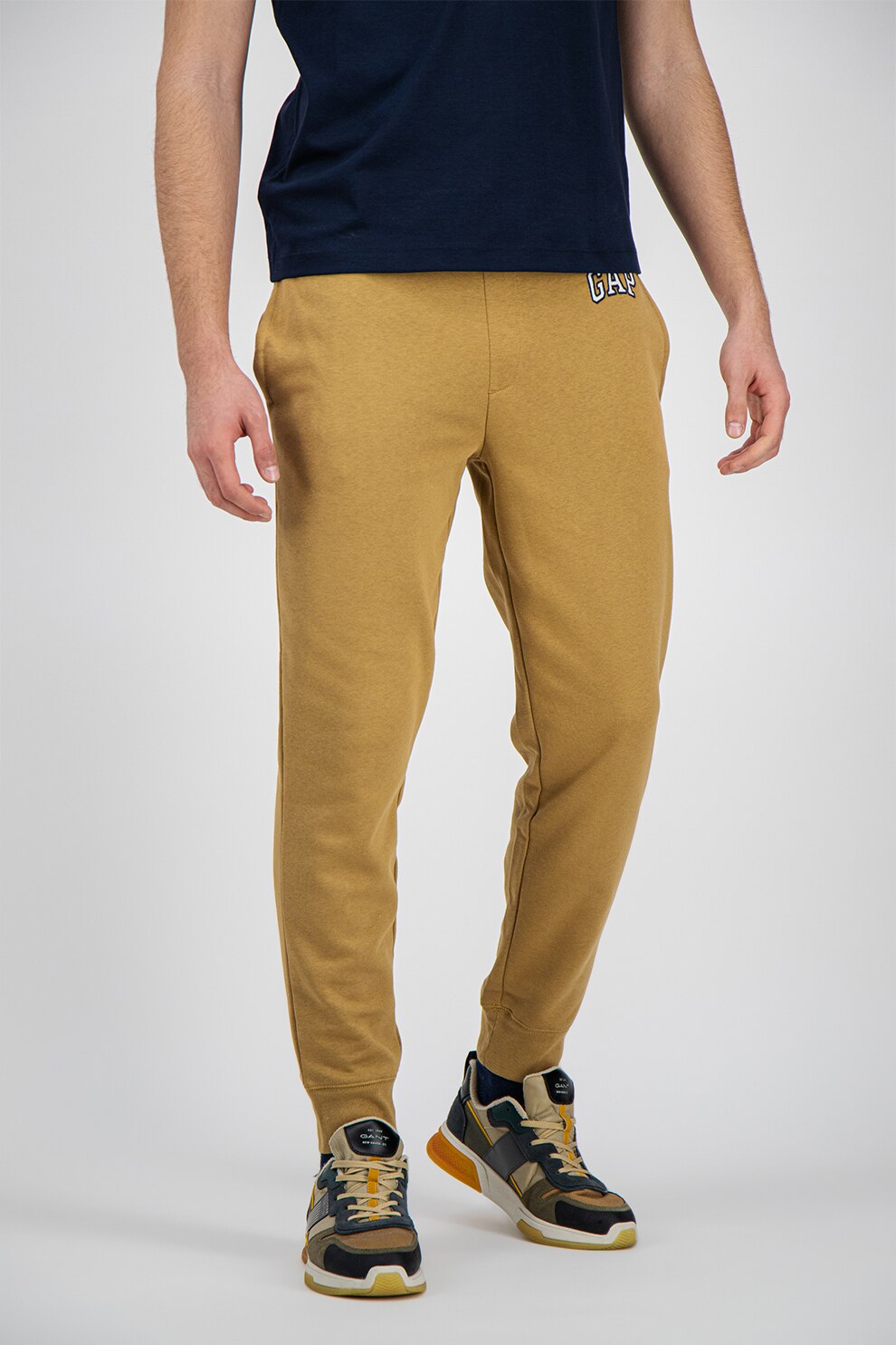 GAP, Pantaloni sport cu snur in talie, Maro caramel