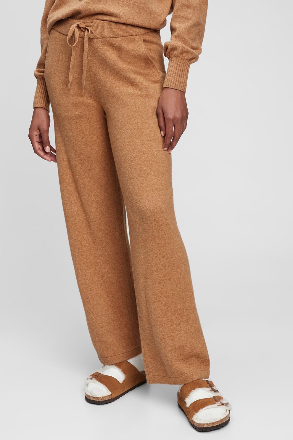 GAP, Pantaloni tricotati fin cu talie inalta, Maro camel