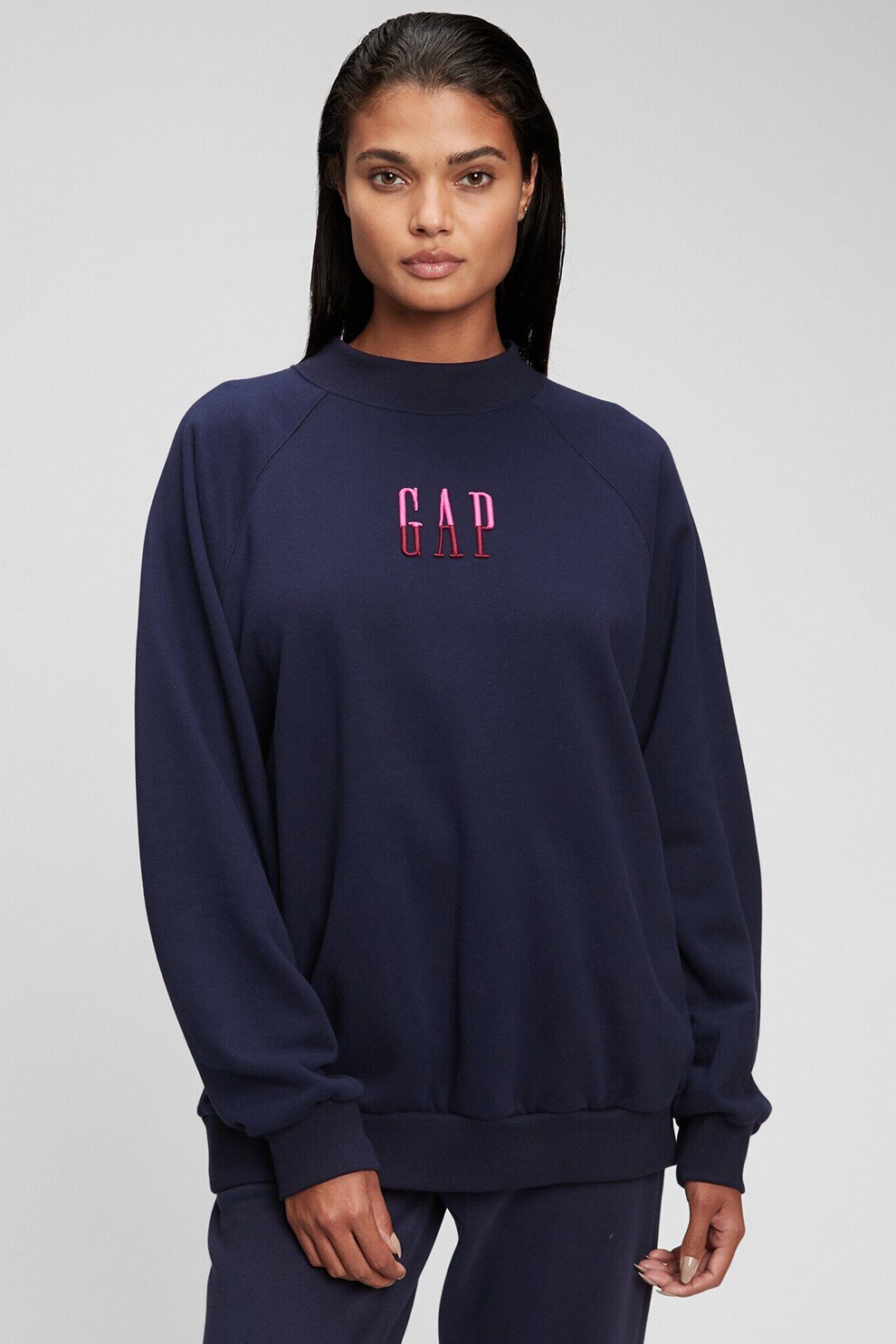 GAP, Bluza sport cu decolteu la baza gatului si imprimeu logo, Bleumarin