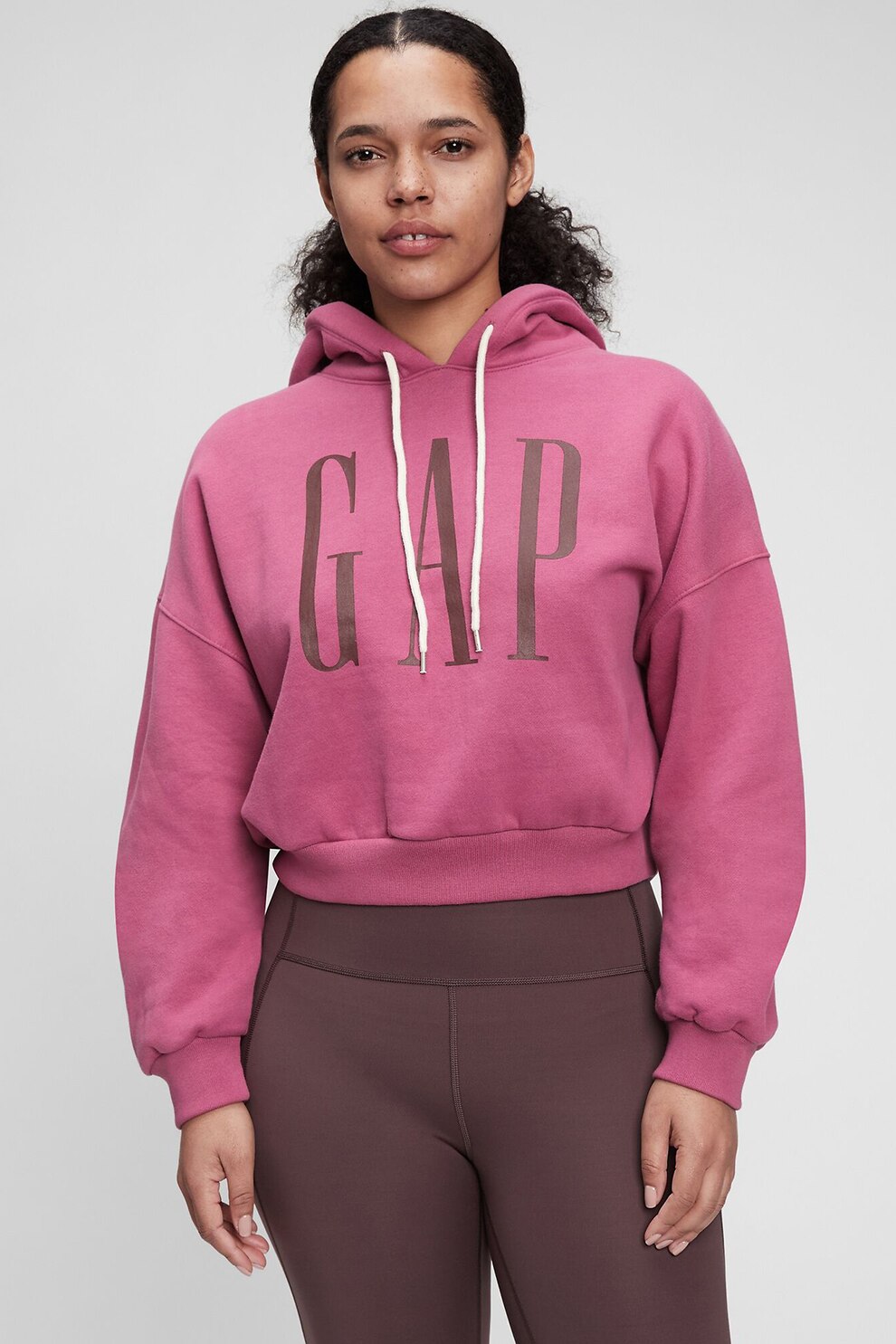GAP, Hanorac crop cu imprimeu logo supradimensionat, Violet