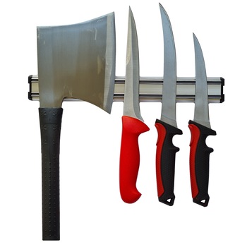 Set Profesional macelarie 5 piese, Satar oase 1100 g, cutit injunghiat, filetat, dezosat si suport magnetic Set Profesional macelarie 5 piese, Satar oase 1100 g, cutit injunghiat, filetat, dezosat si suport magnetic