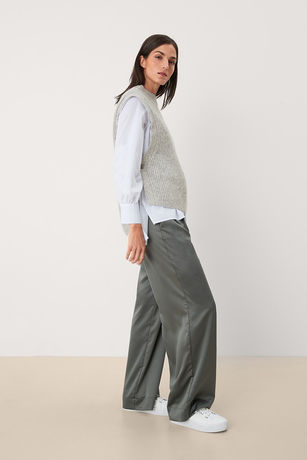 s.Oliver, Vesta din tricot cu terminatie asimetrica, Gri melange