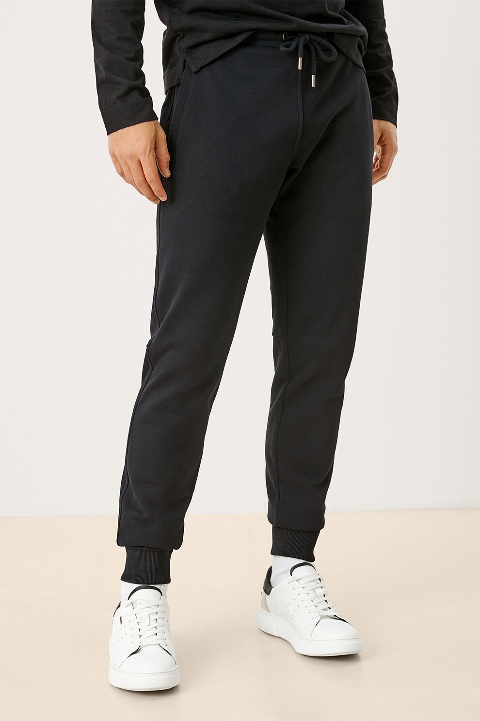 s.Oliver, Pantaloni sport conici cu cordon in talie, Negru