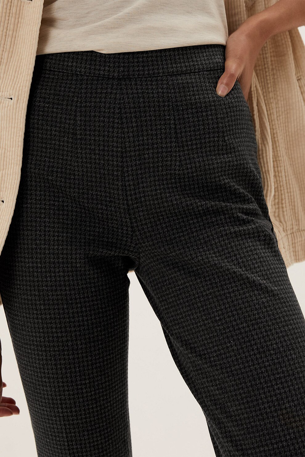 Marks & Spencer, Pantaloni slim fit cu imprimeu houndstooth, Gri inchis melange
