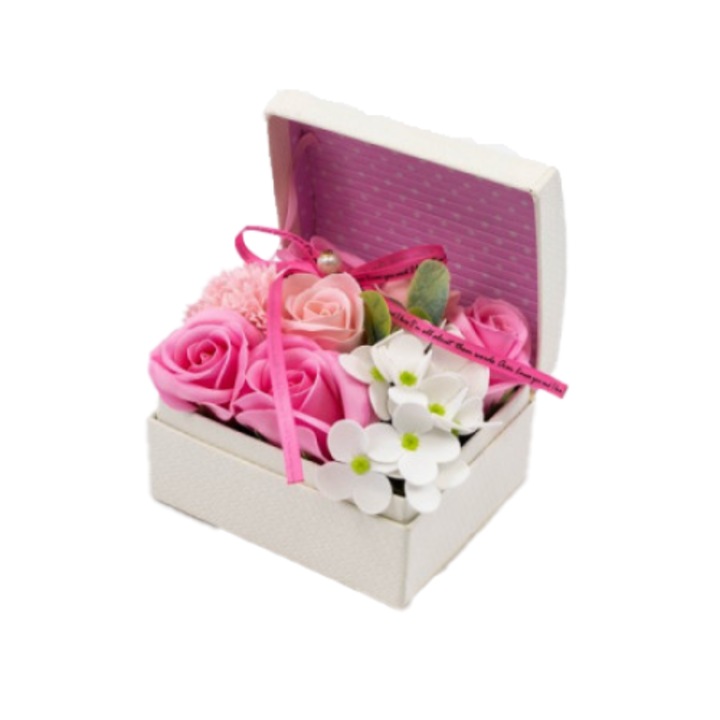 Aranjament floral cu trandafiri de sapun in cutie tip cufar, pink, 17 cm