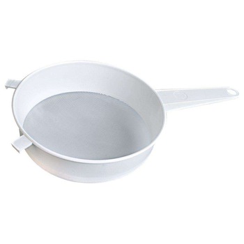 Strecuratoare de bucatarie cu maner Orion, Plastic, 20 cm, Alb Strecuratoare de bucatarie cu maner Orion, Plastic, 20 cm, Alb