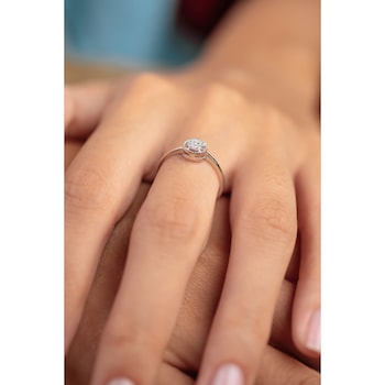 Inel din aur alb 14 K, 1.21 g, diamante 0.07 carate, 10 pietre, marime 54, La Rosa Inel din aur alb 14 K, 1.21 g, diamante 0.07 carate, 10 pietre, marime 54, La Rosa