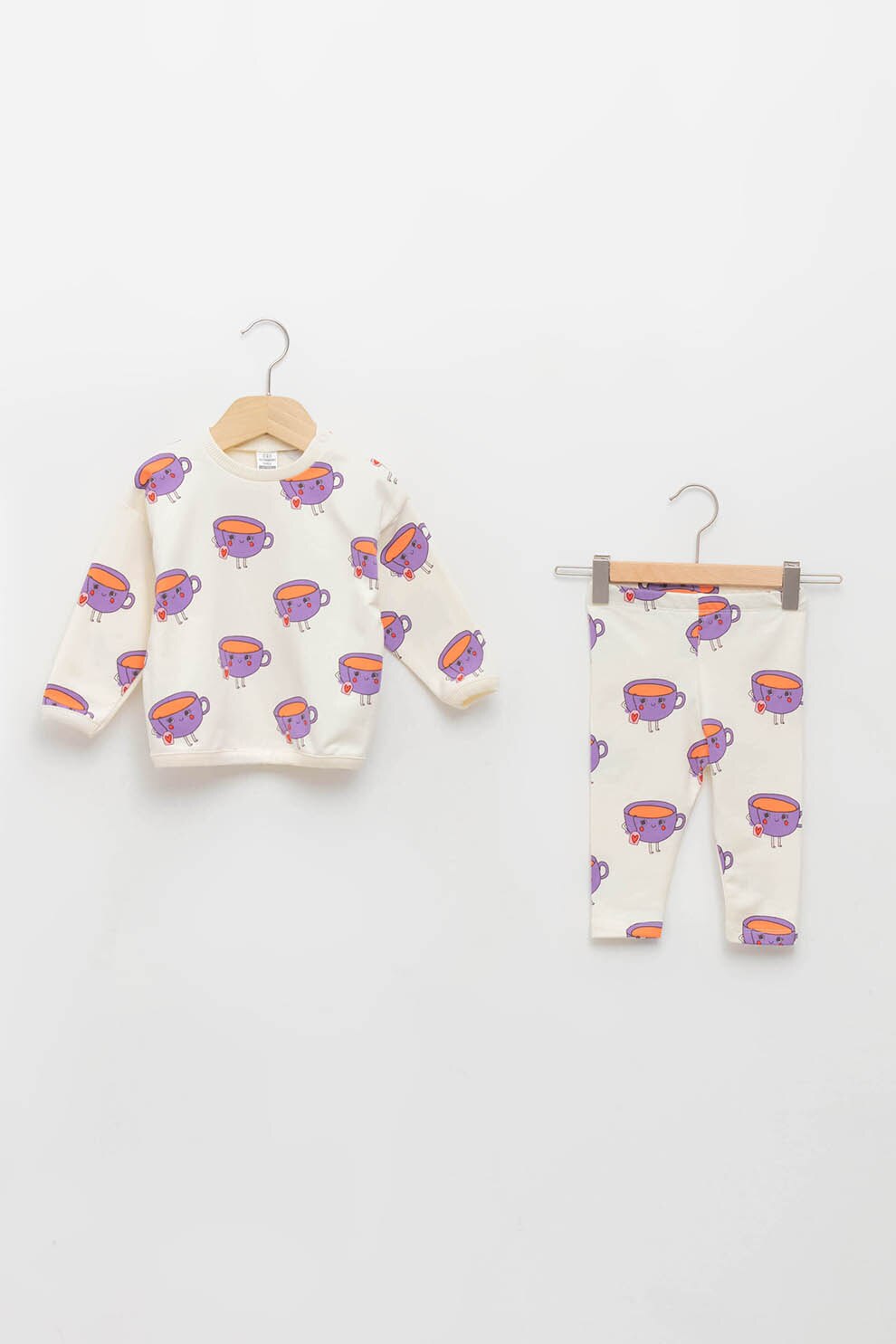 LC WAIKIKI, Set de pantaloni sport si bluza sport cu imprimeu grafic - 2 piese, Alb/Purpuriu/Oranj