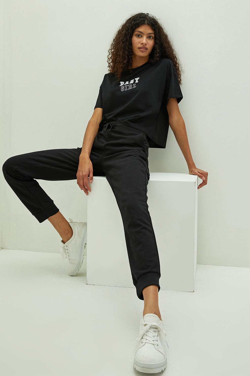 LC WAIKIKI, Pantaloni sport cu snur si talie inalta,W17316Z8, Negru
