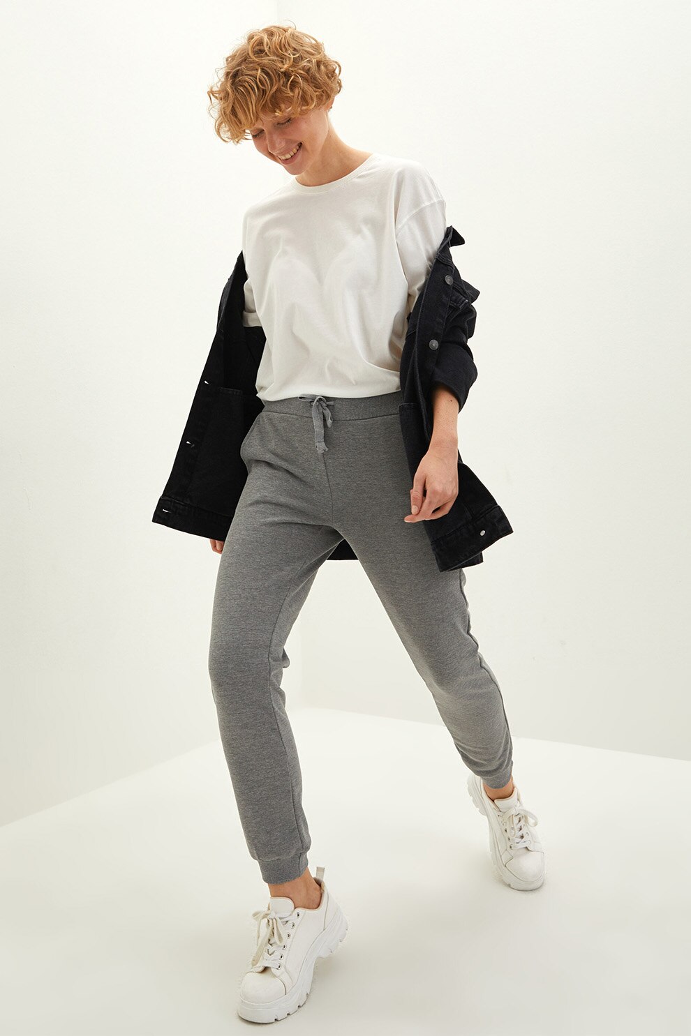 LC WAIKIKI, Pantaloni sport cu snur si talie inalta,W17316Z8, Gri melange