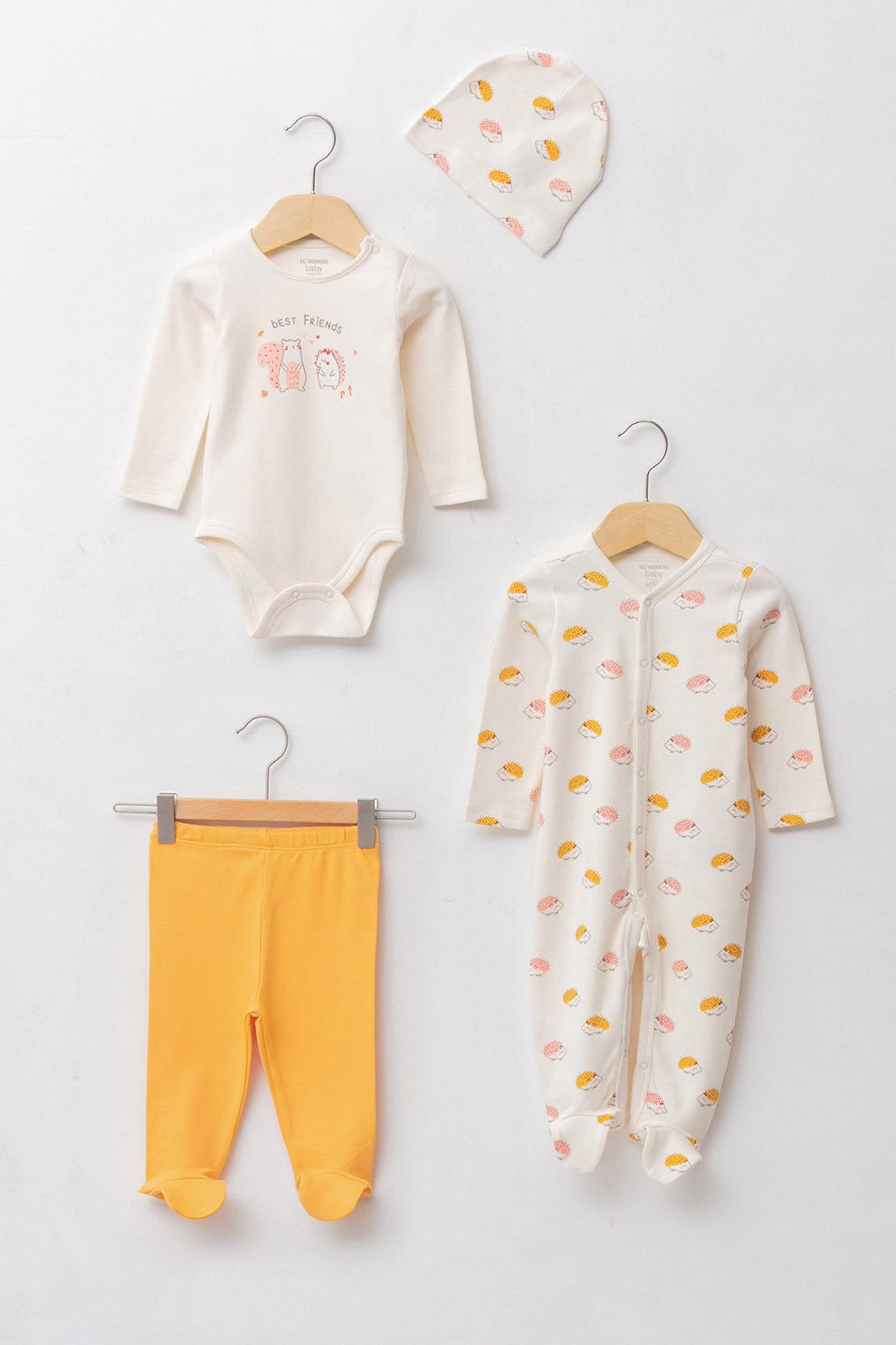 LC WAIKIKI, Set de imbracaminte de bumbac - 4 piese