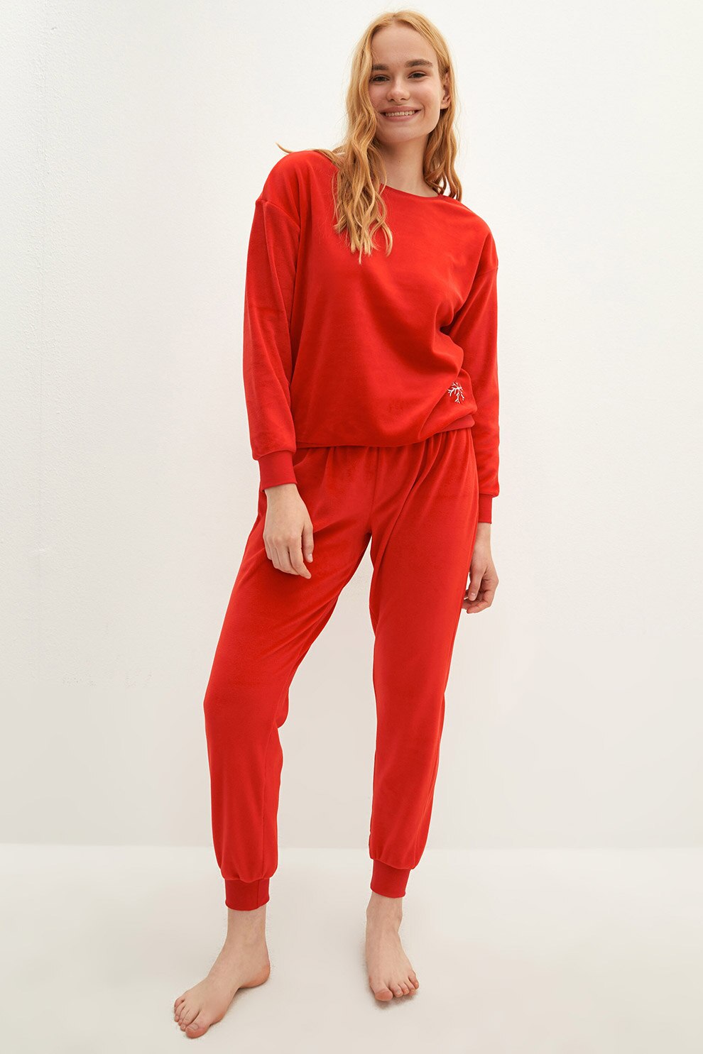 LC WAIKIKI, Pijama cu pantaloni lungi si aspect catifelat, Rosu