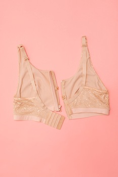 LC WAIKIKI, Sutien de dantela cu fermoar frontal, Piersica LC WAIKIKI, Sutien de dantela cu fermoar frontal, Piersica